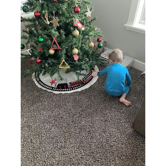 BainGesk Christmas Electric Train Set With Steam Light And Sounds Under The Tree - Picture 2 of 5